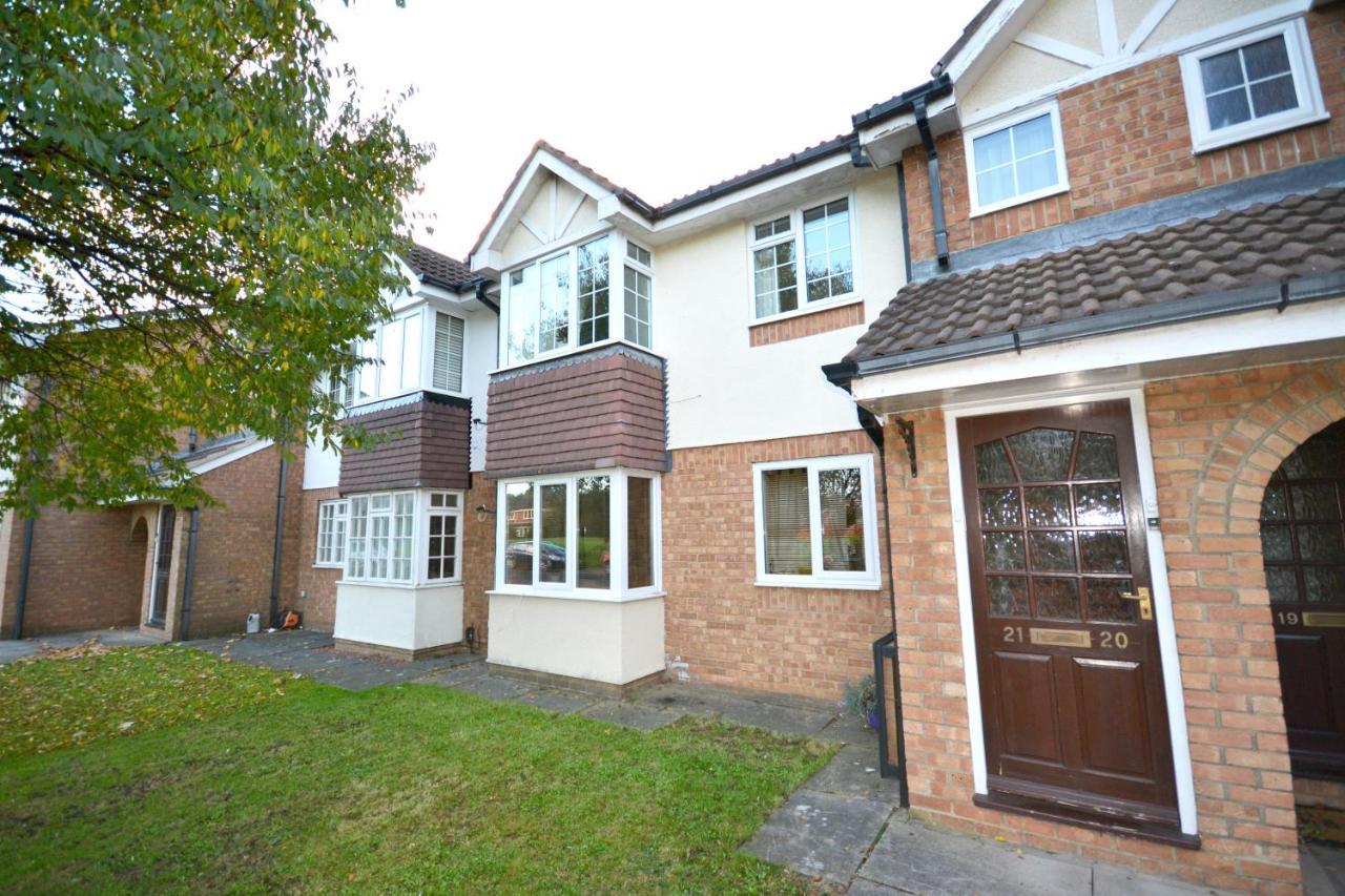 Redmire - 2 Bed 1St Floor Flat Overlooking Green Leilighet Darlington  Eksteriør bilde