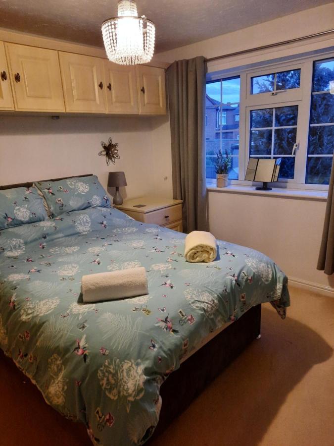 Redmire - 2 Bed 1St Floor Flat Overlooking Green Leilighet Darlington  Eksteriør bilde