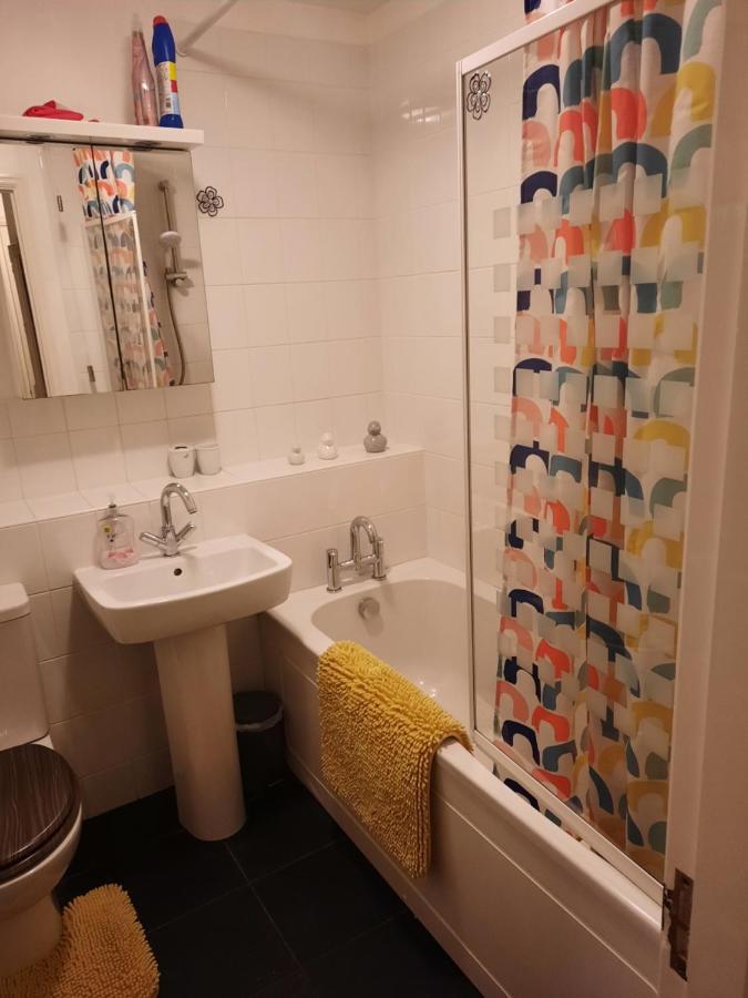 Redmire - 2 Bed 1St Floor Flat Overlooking Green Leilighet Darlington  Eksteriør bilde